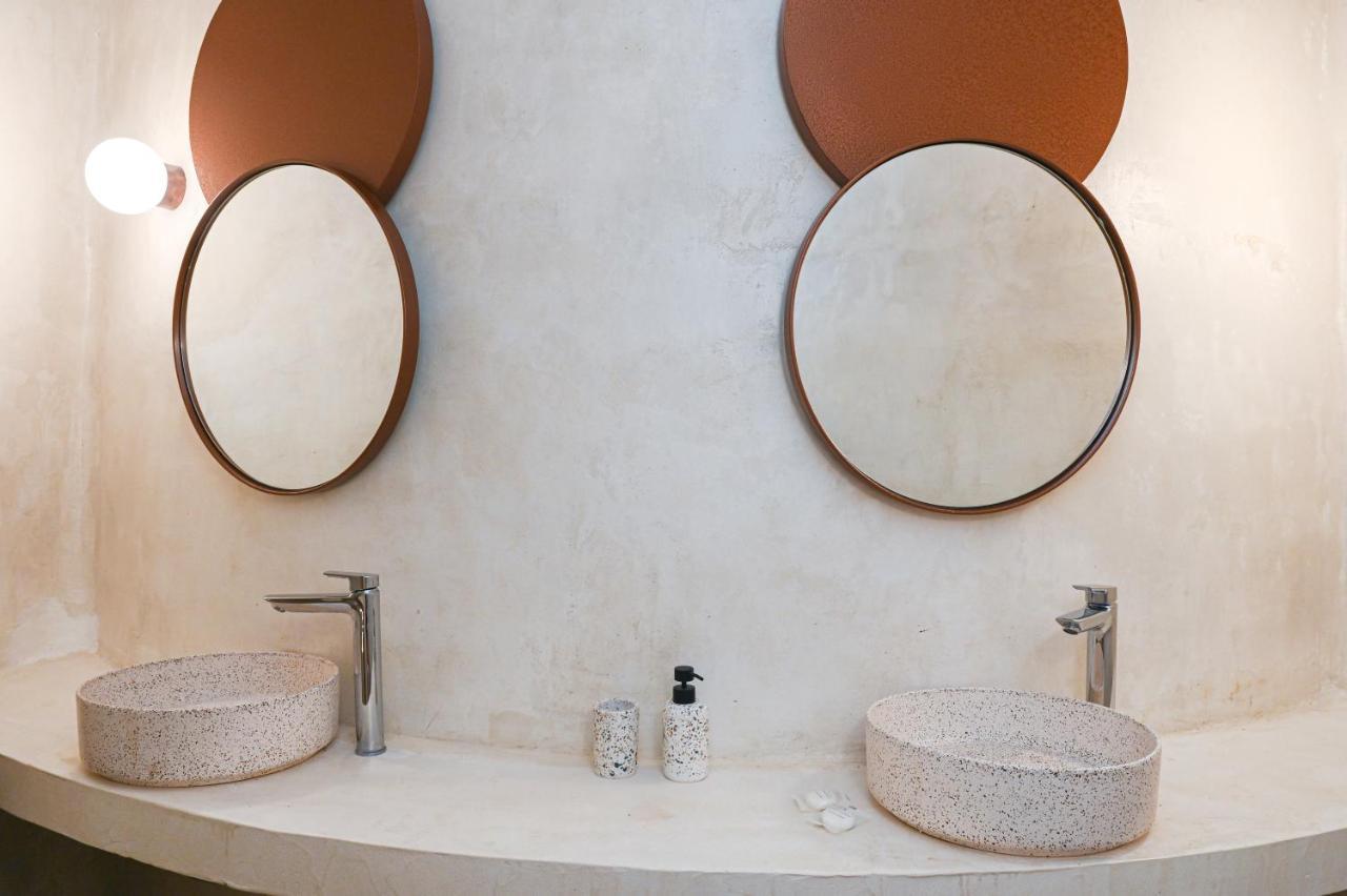 Vóthon Naos Suites מראה חיצוני תמונה