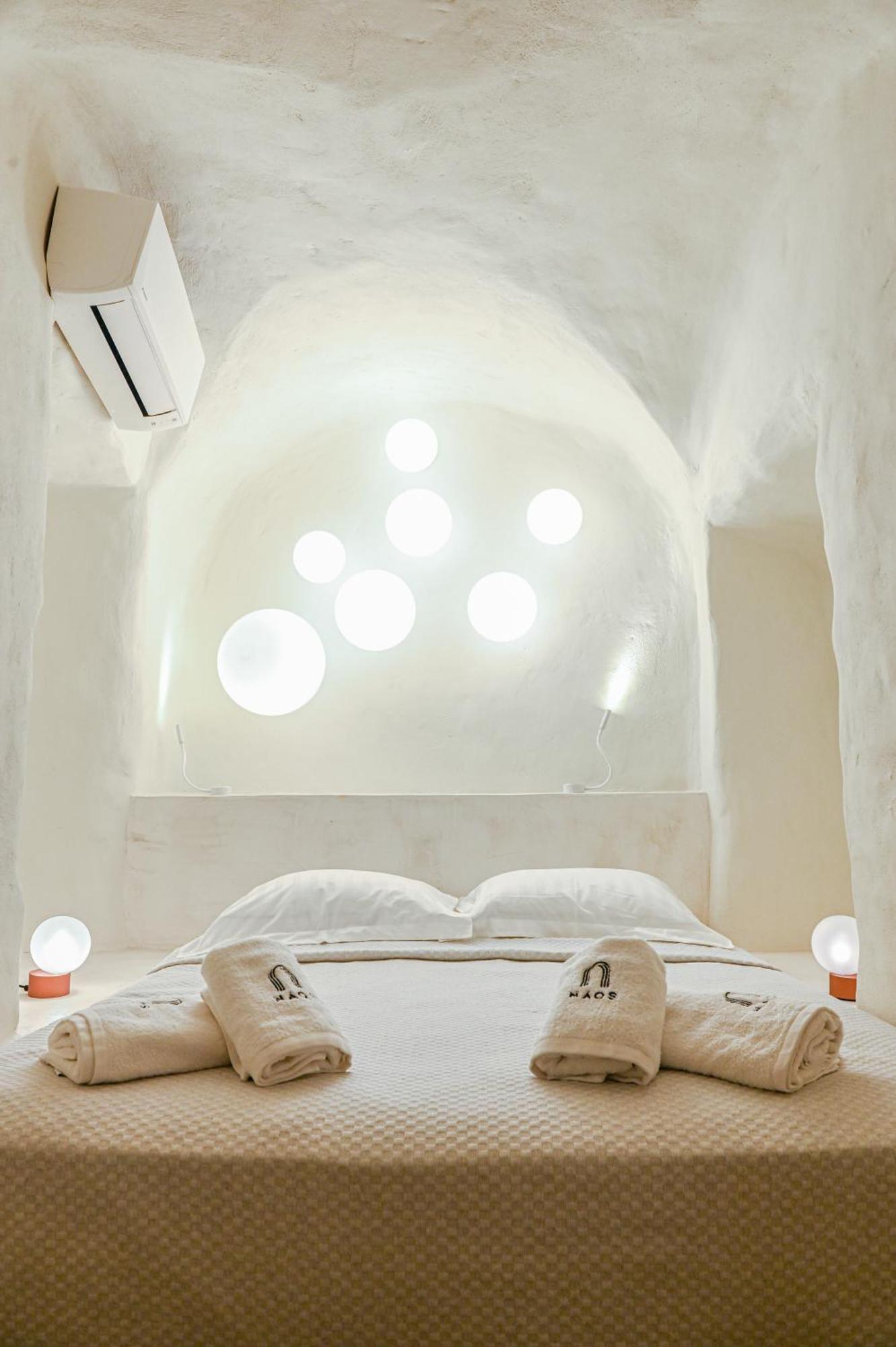 Vóthon Naos Suites מראה חיצוני תמונה