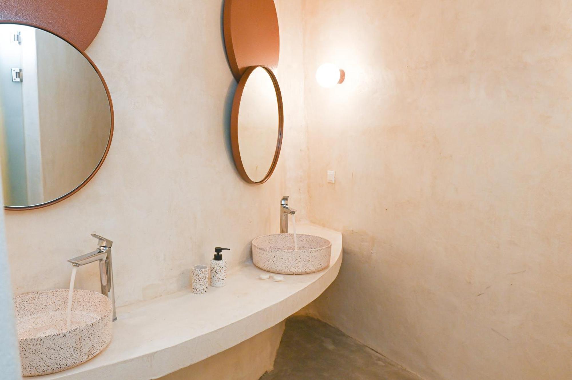 Vóthon Naos Suites מראה חיצוני תמונה