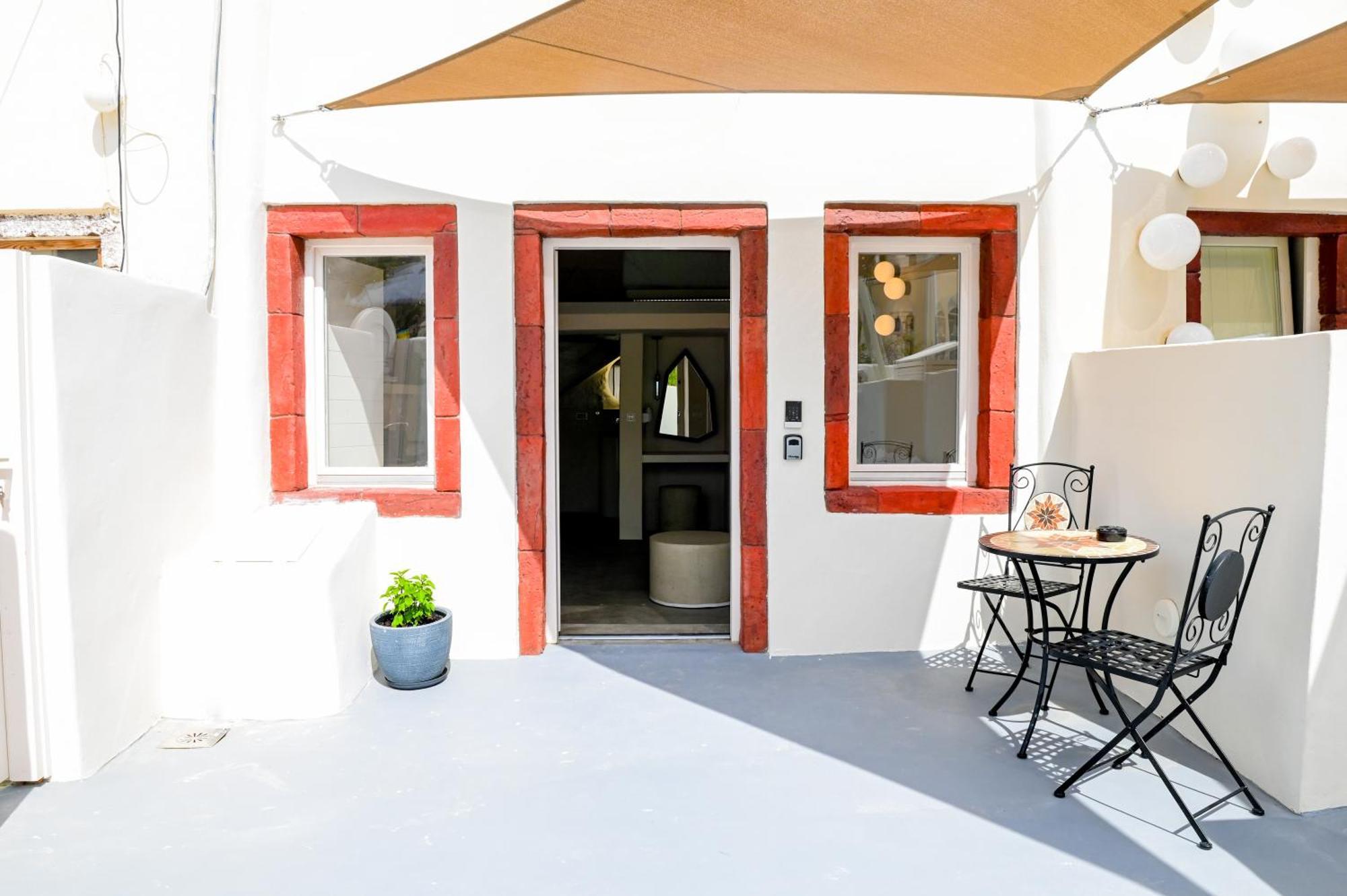 Vóthon Naos Suites מראה חיצוני תמונה